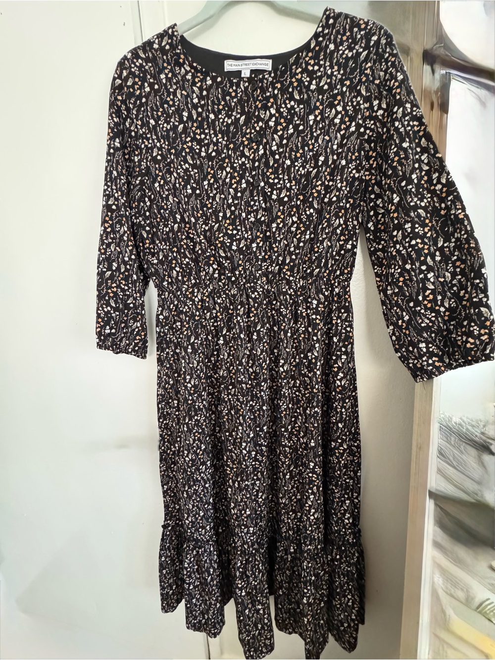 Breastfeeding friendly Floral Maxi Dress with Puff Sleeves